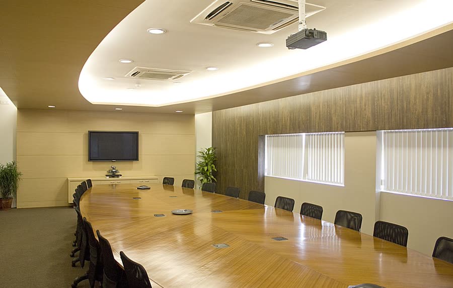 D&O — Directivos y Administradores